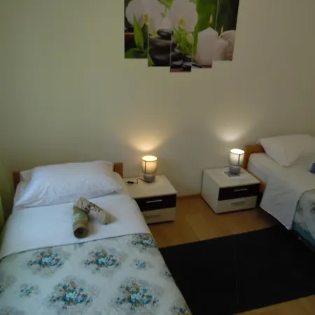 Hana Apartmán Potpićan