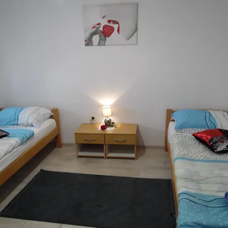Hana Appartement Potpićan